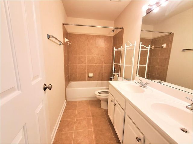 545 Friars Head Drive, Suwanee, GA 30024