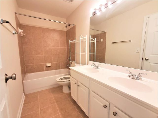 545 Friars Head Drive, Suwanee, GA 30024