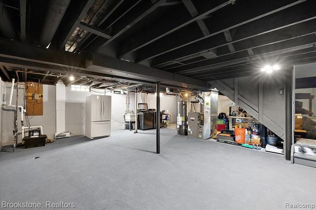 34372 Crosley Street, Clinton Township, MI 48035