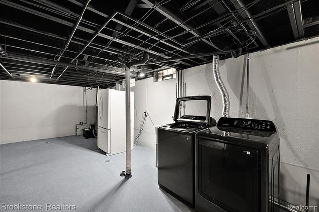 34372 Crosley Street, Clinton Township, MI 48035