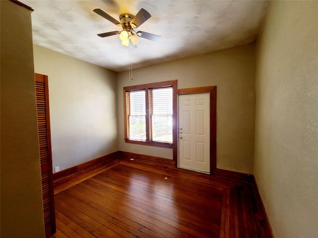 4909 Worth Street 1, Dallas, TX 75214