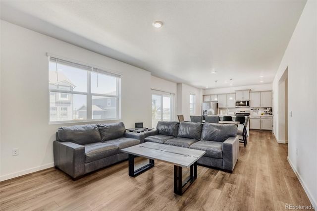 18379 Field Mint Point, Parker, CO 80134