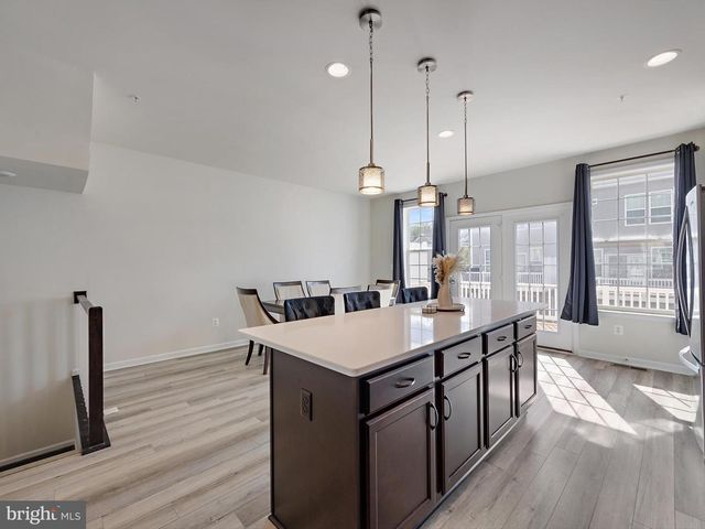 2651 SIERRA NEVADA AVE, Upper Marlboro, MD 20774