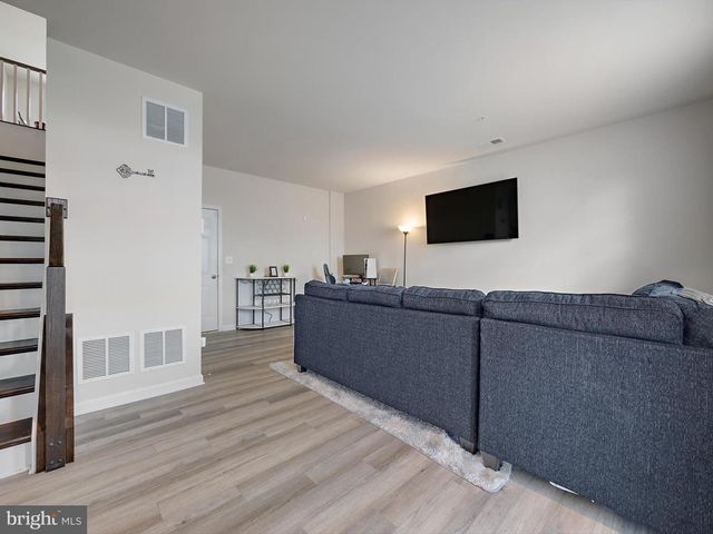 2651 SIERRA NEVADA AVE, Upper Marlboro, MD 20774