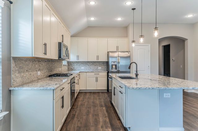 5920 Iron Creek Road, Fort Worth, TX 76137