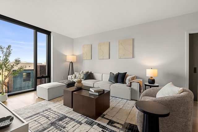 55 Lagrange St PH21C, Boston, MA 02116