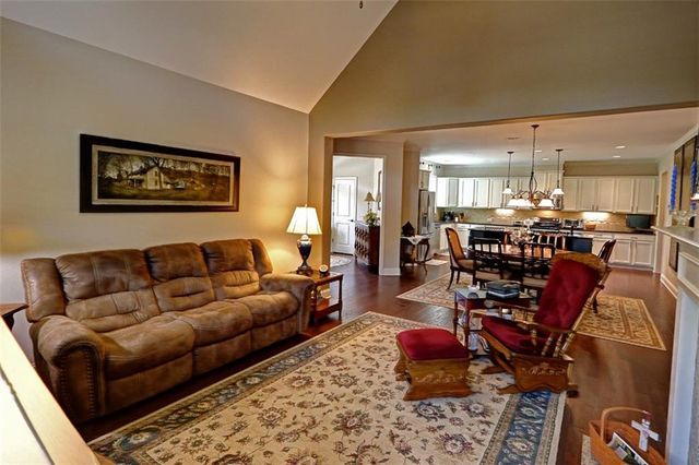2785 Middlecreek Way, Cumming, GA 30041