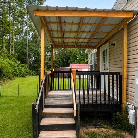 1086 Landing Road, Manning, SC 29102