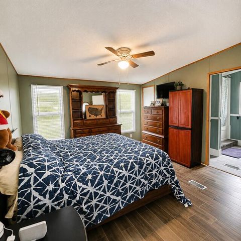 1086 Landing Road, Manning, SC 29102