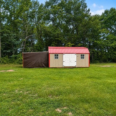 1086 Landing Road, Manning, SC 29102