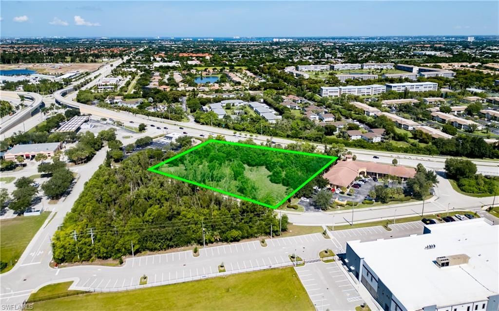 15100 & 15200 Elderberry LN, FORT MYERS, FL 33907 — photo 4