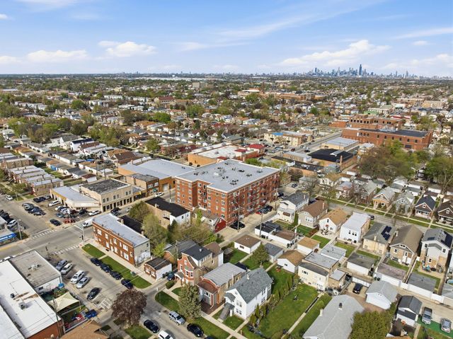 6238 W 26th Street 203, Berwyn, IL 60402