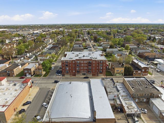 6238 W 26th Street 203, Berwyn, IL 60402