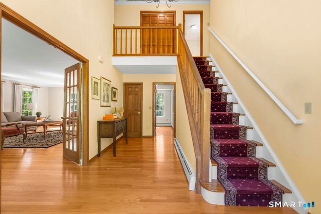 33 Topledge Road, Redding, CT 06896