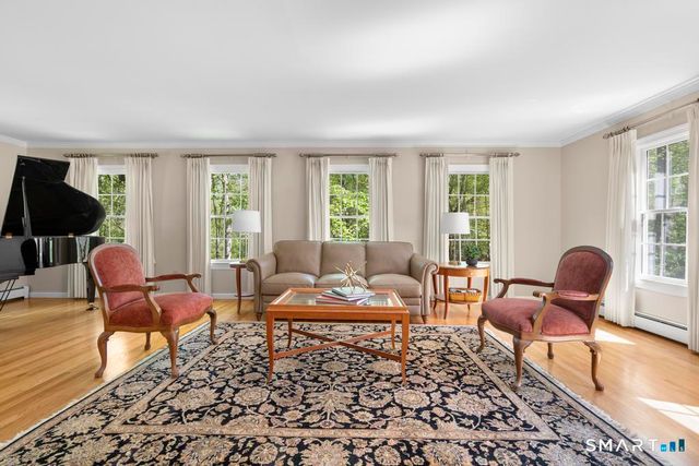 33 Topledge Road, Redding, CT 06896