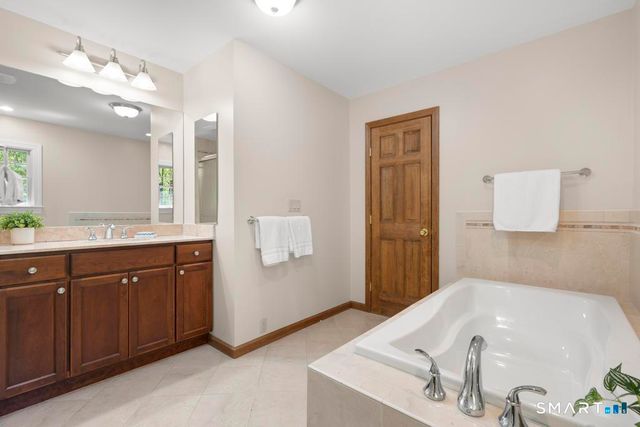 33 Topledge Road, Redding, CT 06896
