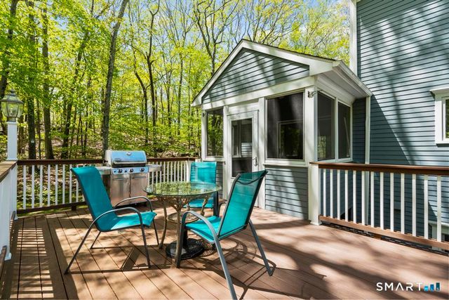 33 Topledge Road, Redding, CT 06896