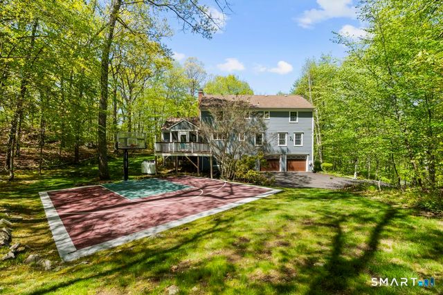 33 Topledge Road, Redding, CT 06896