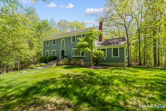 33 Topledge Road, Redding, CT 06896