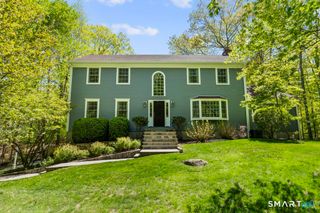 33 Topledge Road, Redding, CT 06896