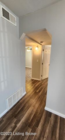 13331 Horncastle Way, Louisville, KY 40272