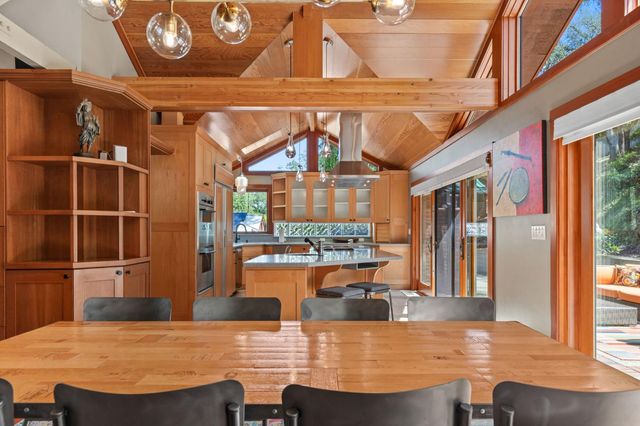 110 Allen Ranch Rd, Sutter Creek, CA 95685