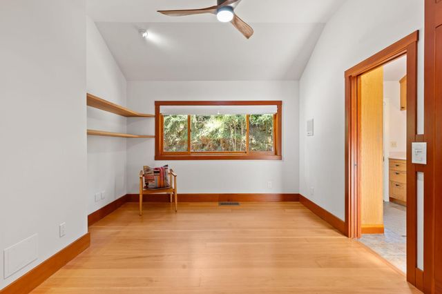 110 Allen Ranch Rd, Sutter Creek, CA 95685