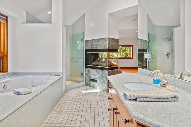110 Allen Ranch Rd, Sutter Creek, CA 95685