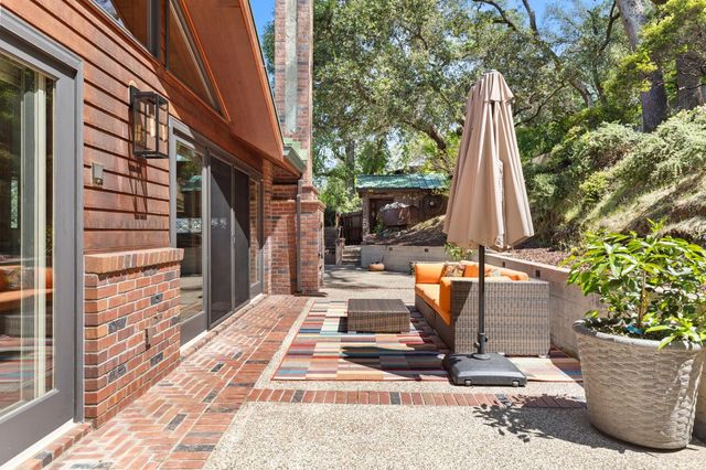 110 Allen Ranch Rd, Sutter Creek, CA 95685