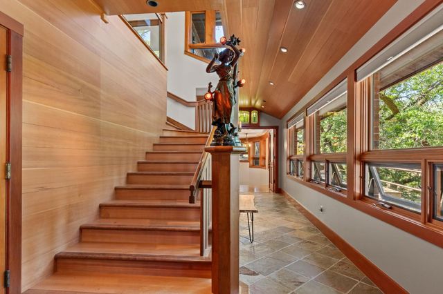 110 Allen Ranch Rd, Sutter Creek, CA 95685
