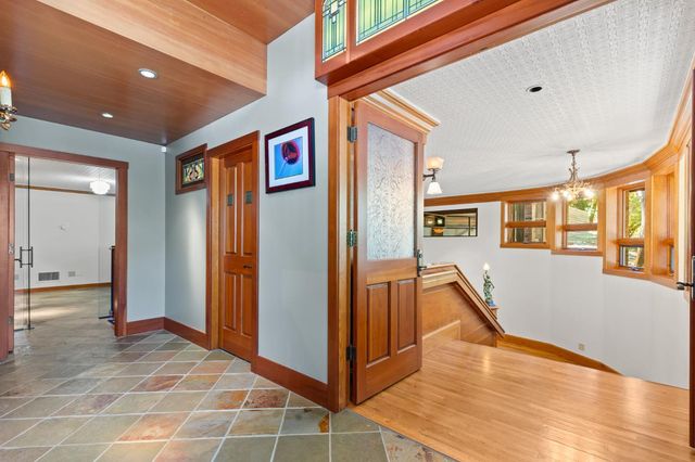110 Allen Ranch Rd, Sutter Creek, CA 95685