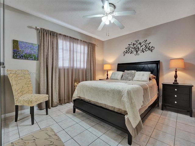 16901 NE 13th Ave 110, Miami, FL 33162