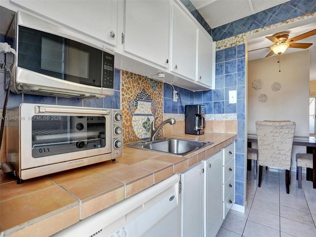 16901 NE 13th Ave 110, Miami, FL 33162