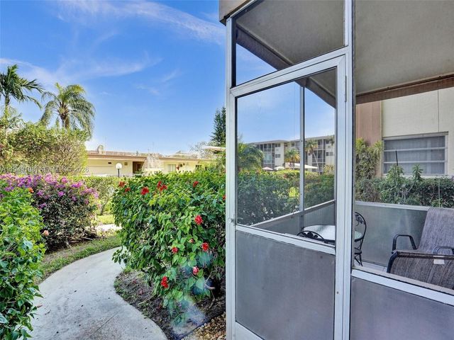 16901 NE 13th Ave 110, Miami, FL 33162