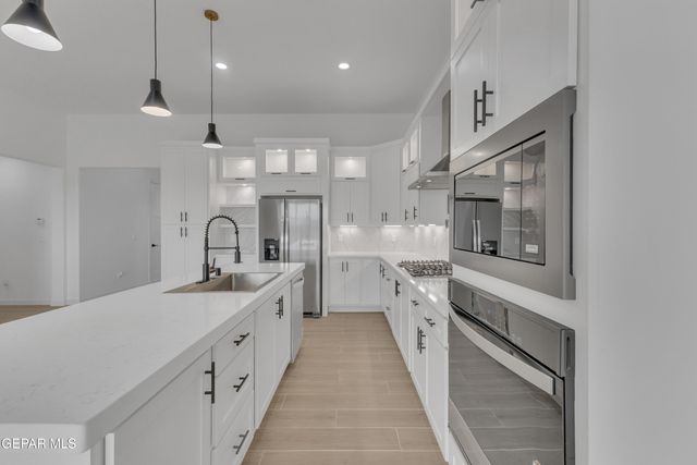 12605 Don Norte Street, Horizon City, TX 79928