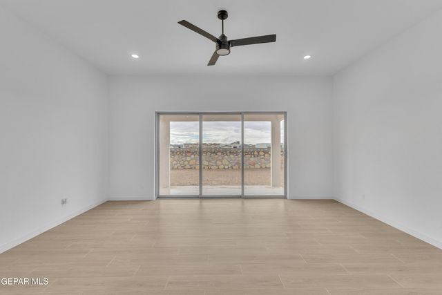 12605 Don Norte Street, Horizon City, TX 79928