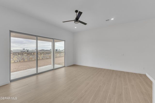 12605 Don Norte Street, Horizon City, TX 79928
