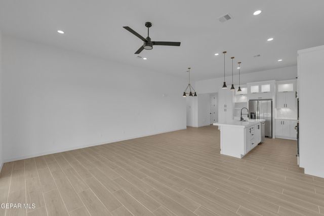 12605 Don Norte Street, Horizon City, TX 79928