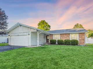 1145 N Thackeray Drive, Palatine, IL 60067