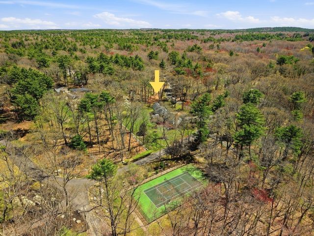 119 Lazell St, Hingham, MA 02043