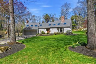 119 Lazell St, Hingham, MA 02043