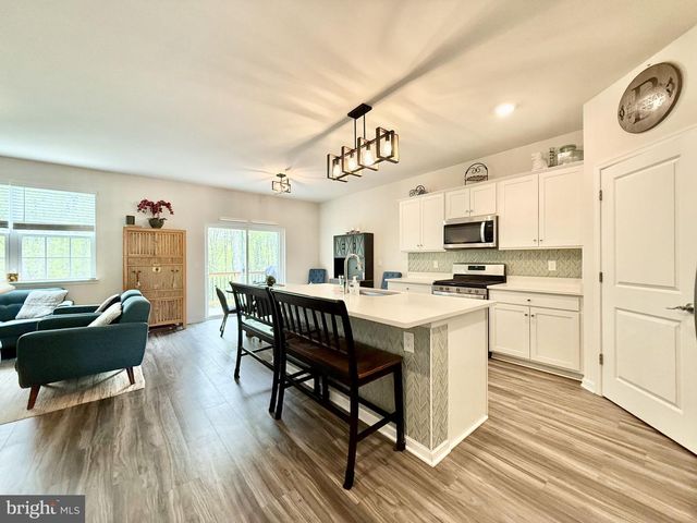 311 ROCK RAYMOND DR, Stafford, VA 22554