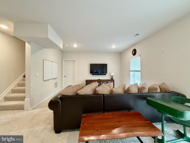 311 ROCK RAYMOND DR, Stafford, VA 22554
