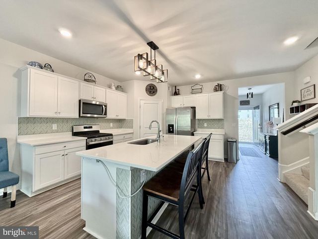 311 ROCK RAYMOND DR, Stafford, VA 22554