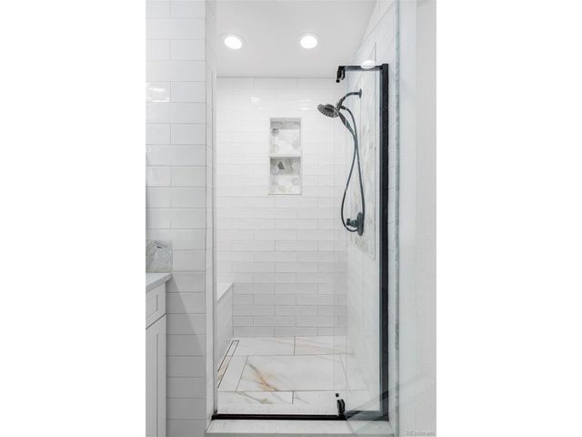 6326 Parfet St, Arvada, CO 80004