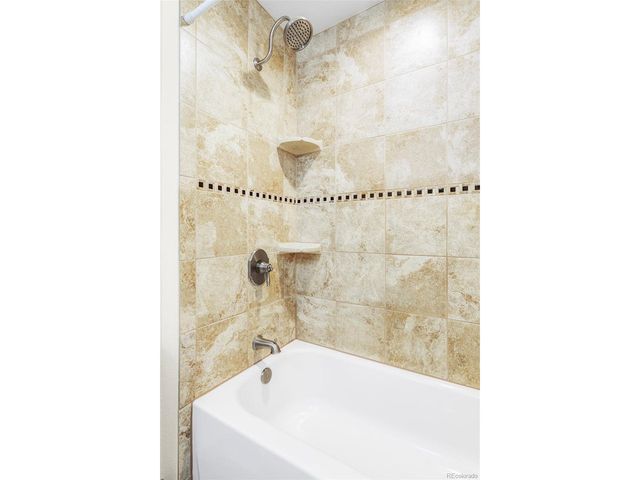 6326 Parfet St, Arvada, CO 80004