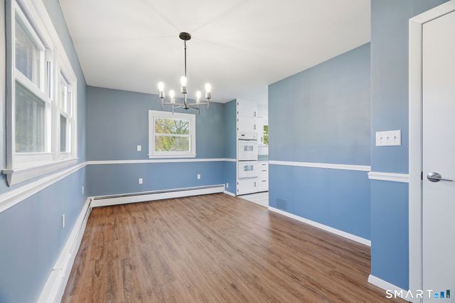 21 Tower Avenue, Groton, CT 06340