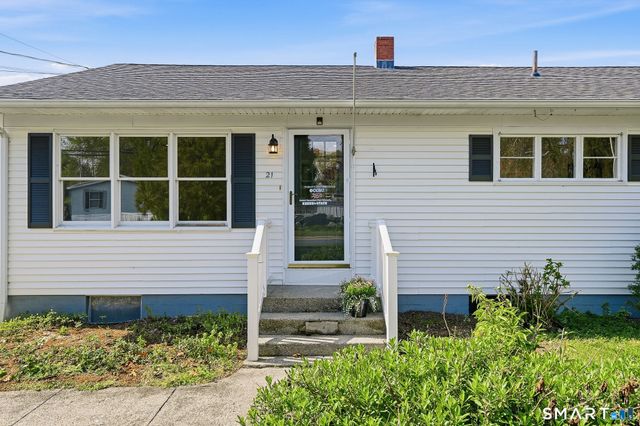 21 Tower Avenue, Groton, CT 06340