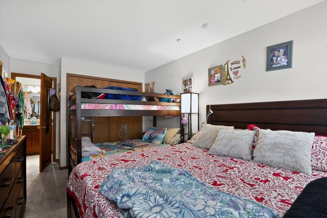 2434 Charleston Drive 3, Schaumburg, IL 60193