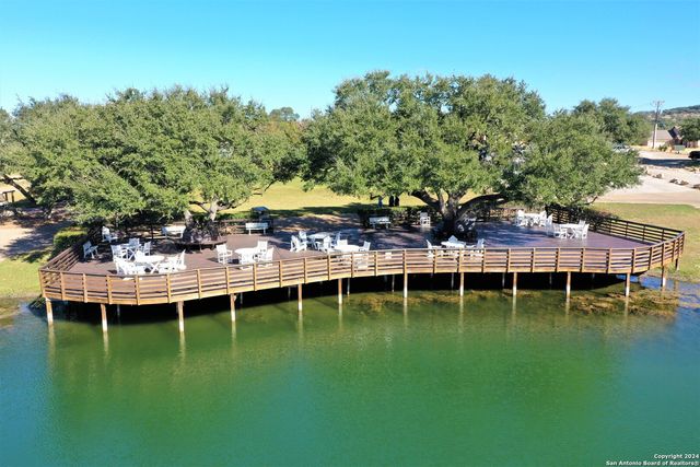 113 William Woods, Blanco, TX 78606